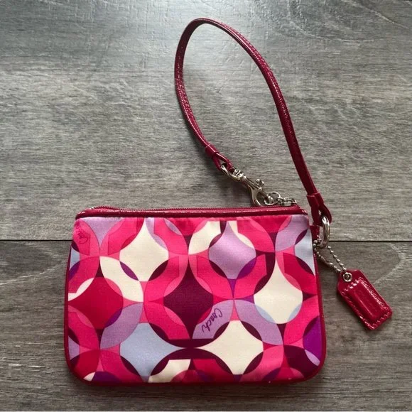 NWOT COACH wristlet / wallet - Picture 4 of 5